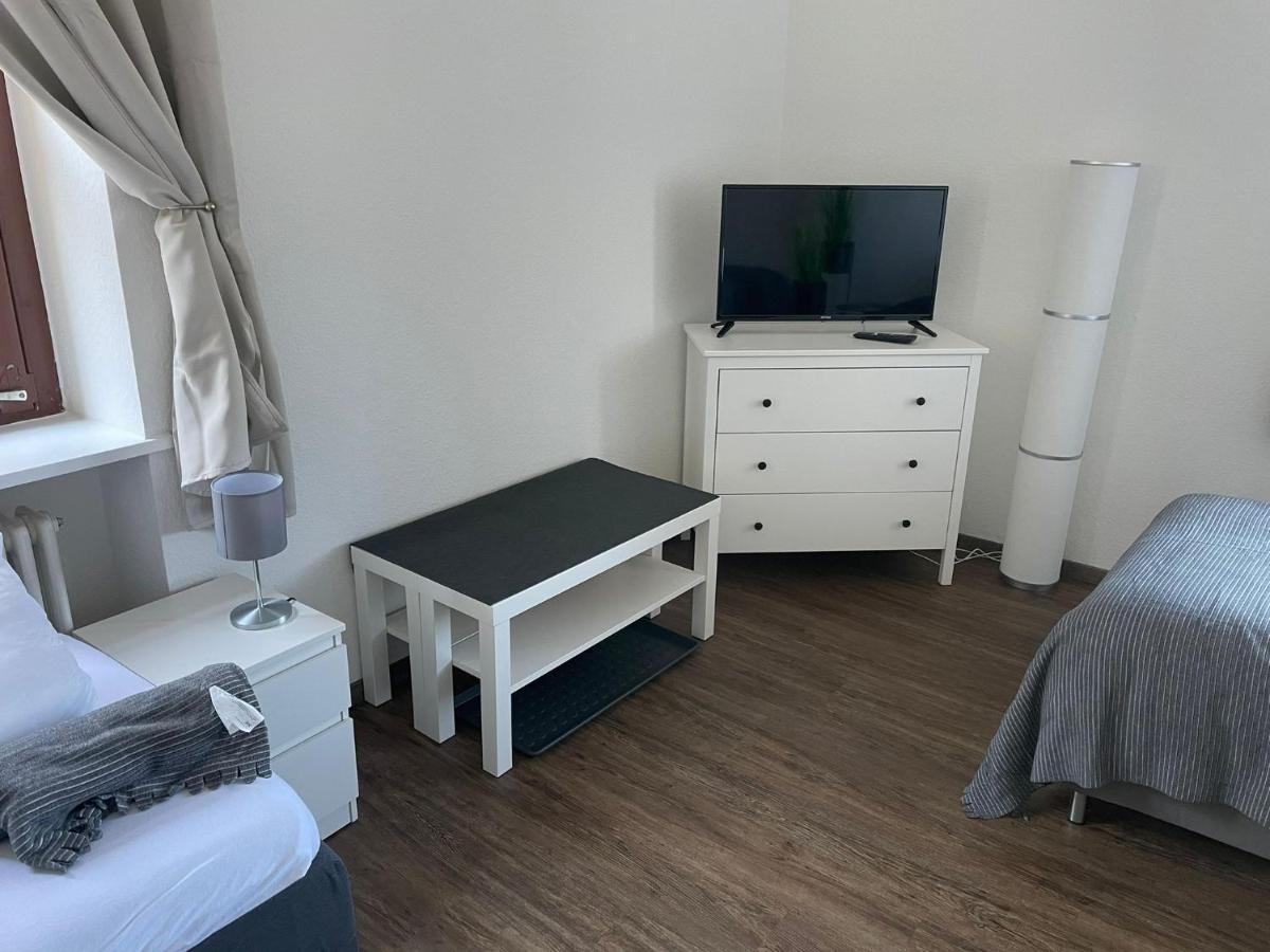 Charmante Wohnung Am Neckar Bad Wimpfen Bagian luar foto